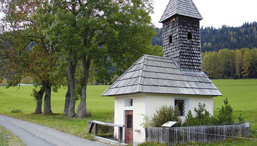 Kapelle, Wiese, Bäume | © TVB Naturpark Zirbitzkogel-Grebenzen